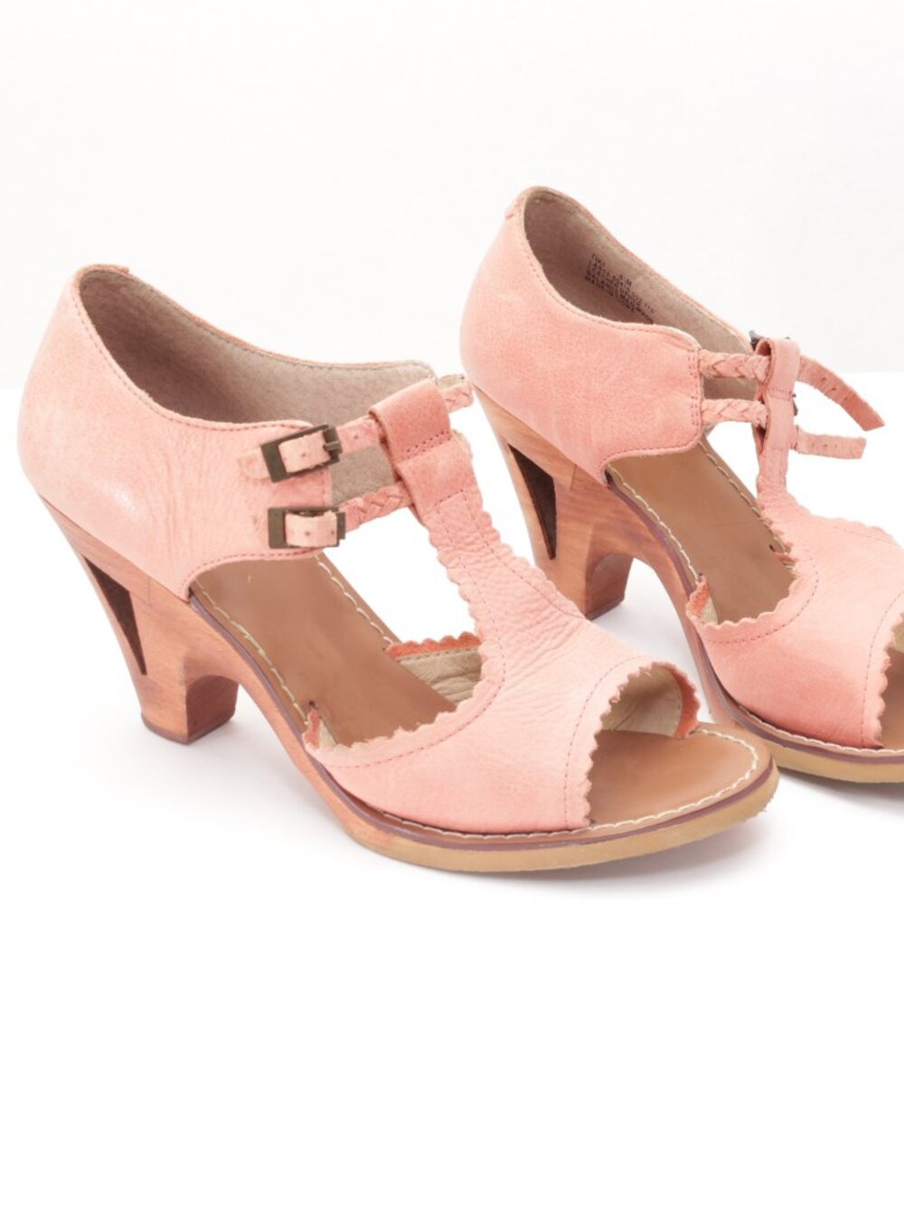 Latigo Peach pink color Sandals Women's Size 6.5 M Leather Block Heel